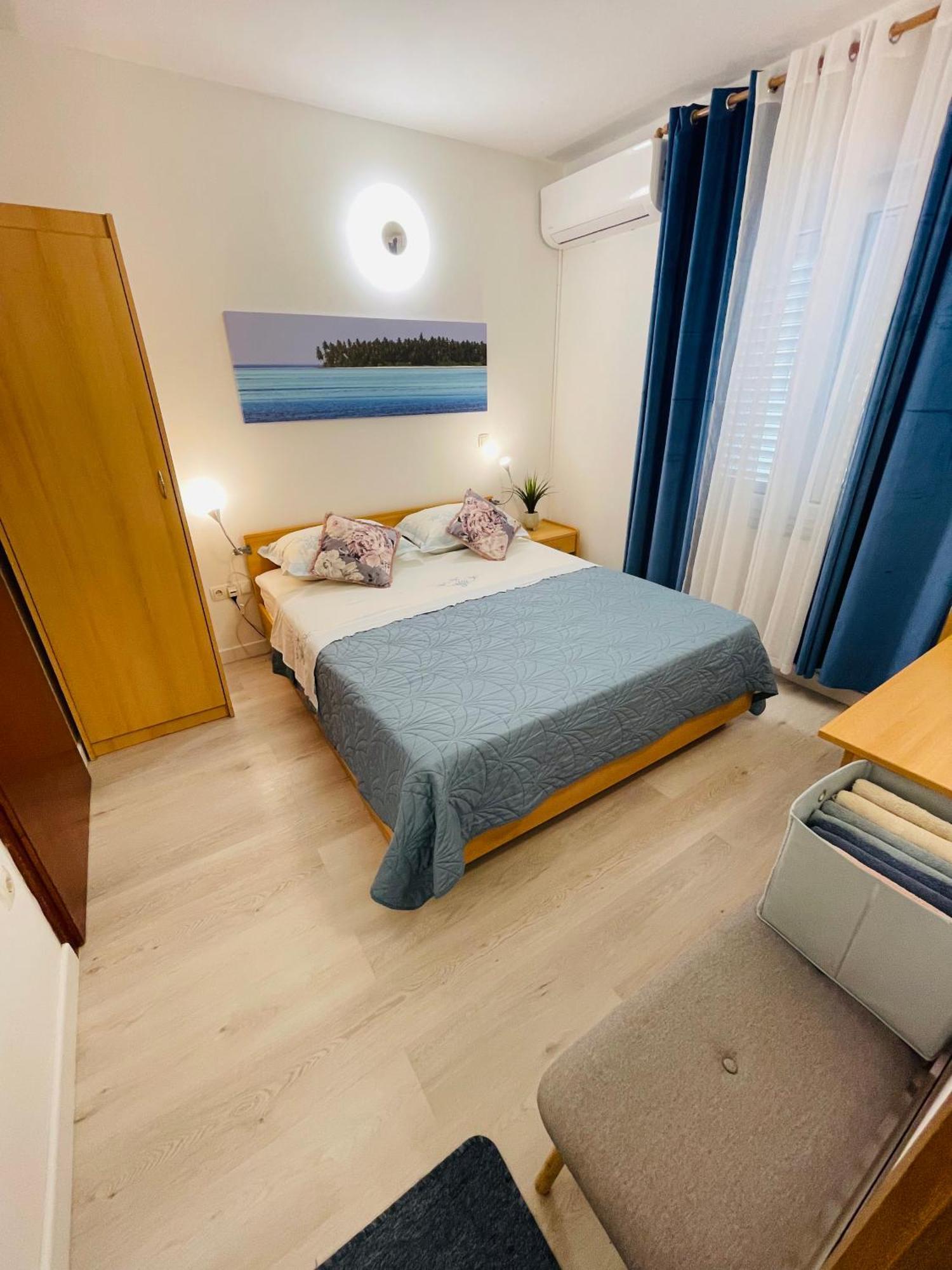 Apartmens And Madunic V *