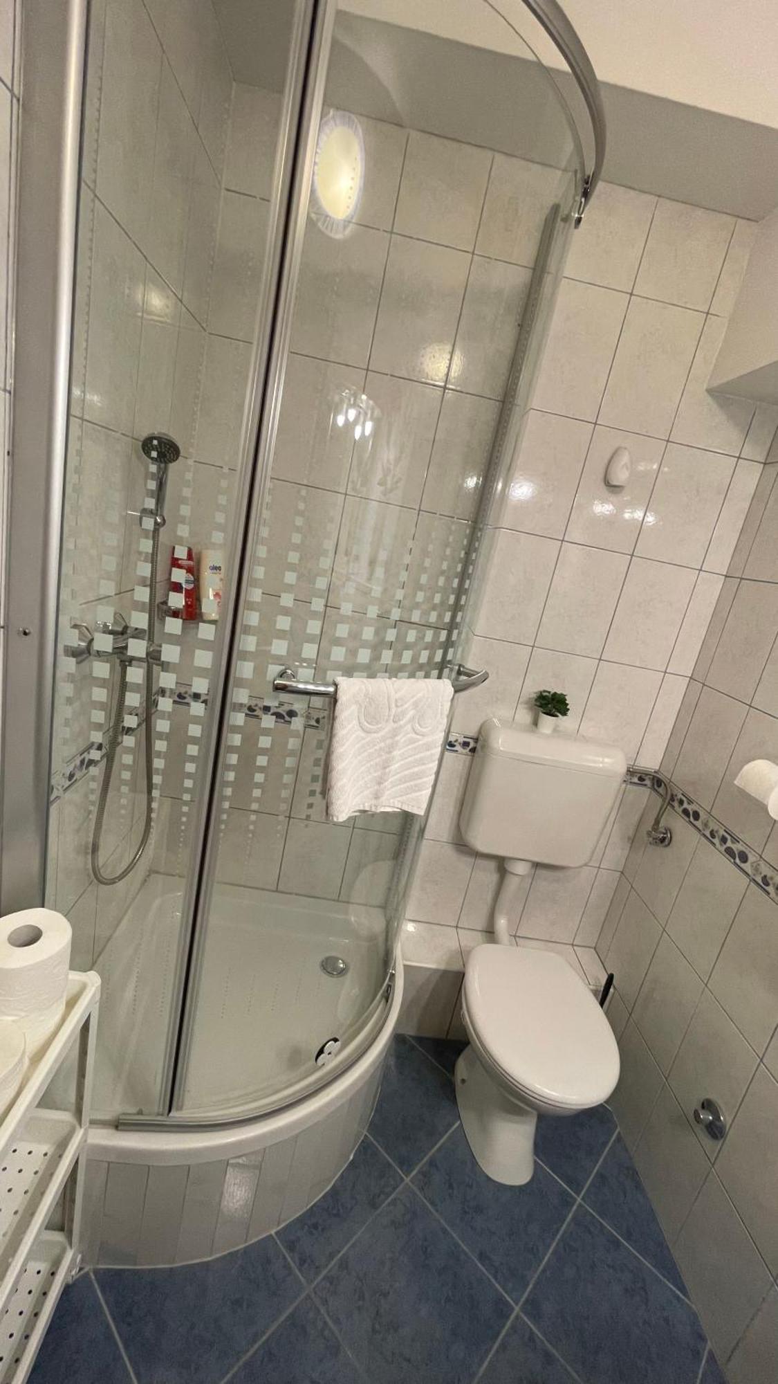 Apartmens And Madunic V Gostinjska kuća